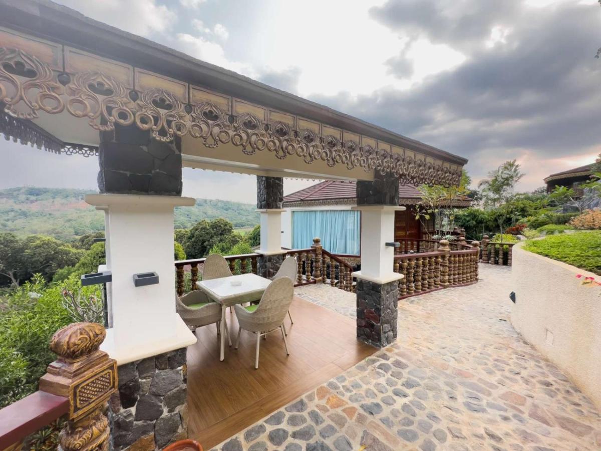 Rancho Bernardo Luxury Villas And Resort Bagac Exterior foto